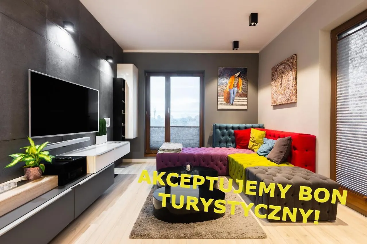 Elegant Business Accommodation With Parking - By Upstairs location